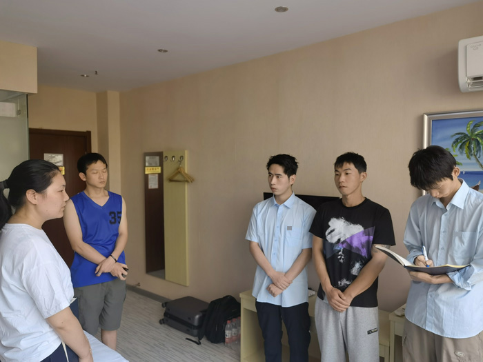 鋼結(jié)構(gòu)廣告牌檢測