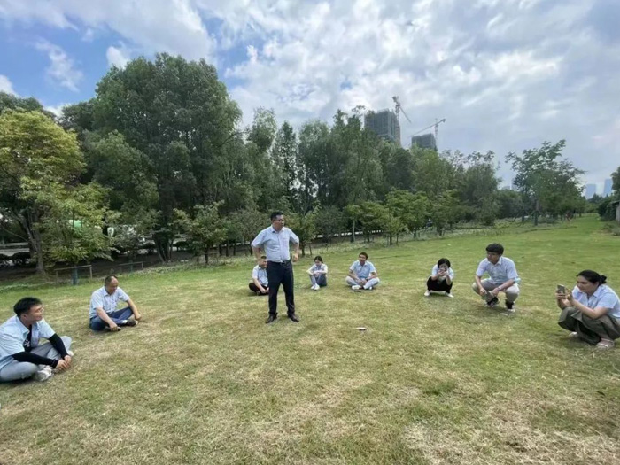 南京鋼結(jié)構(gòu)廣告牌