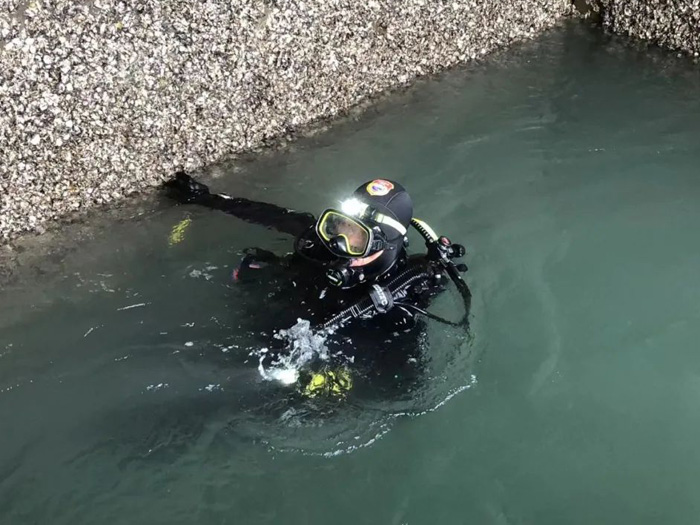 鋼結(jié)構(gòu)廣告牌檢測 鋼結(jié)構(gòu)廣告牌檢測